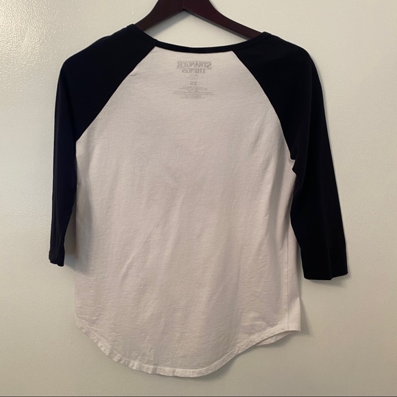 Stranger‎ Things - Picture 2 of 7